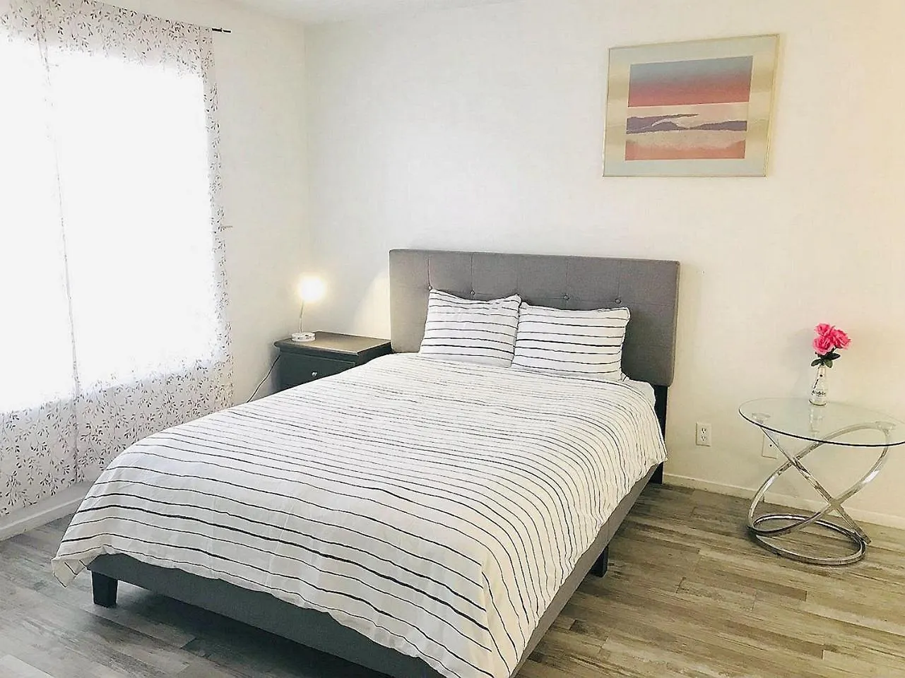 Super 1 Bedroom With Private Bathroom, Shared Kitchen Room -3 Las Vegas Alloggio in famiglia
